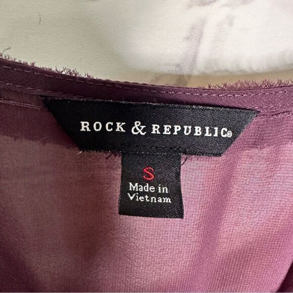 Rock & Republic small purple top - Picture 5 of 9